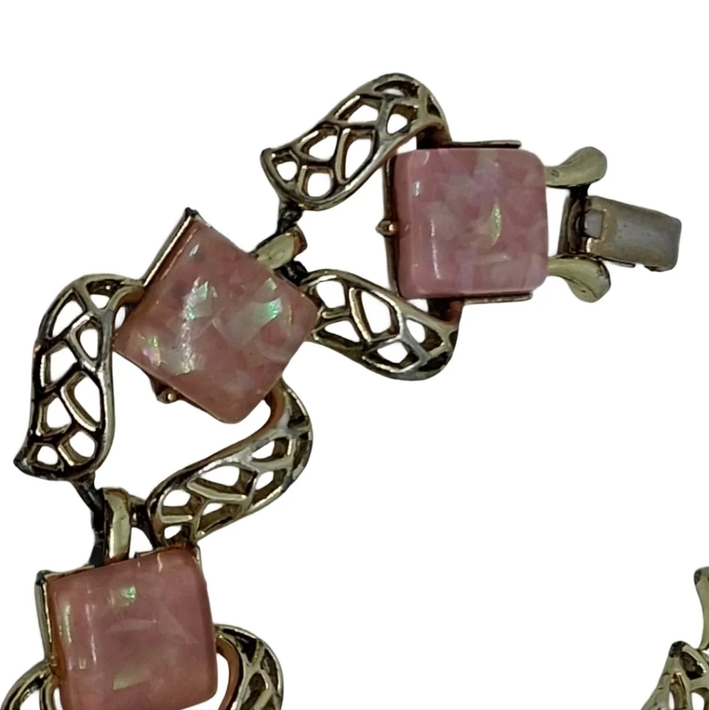Vintage Coro Pink Confetti Lucite Bracelet Gold Tone Openwork Mid-Century Modern